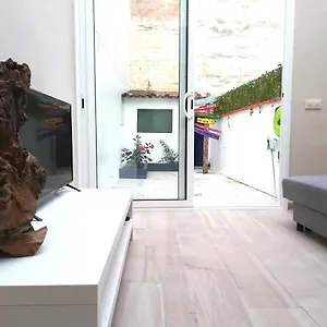 https://mazi-apartments-chic.catalonia-hotels.com