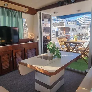 Beautiful And Comfy Boat In With Boat Tour Option Barcelona